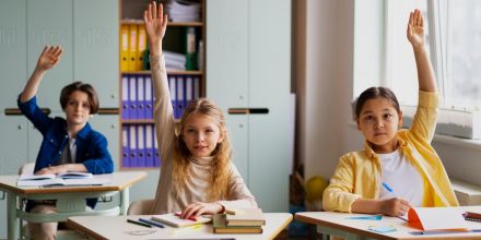 Lire et réfléchir : pratiquer le débat en classe